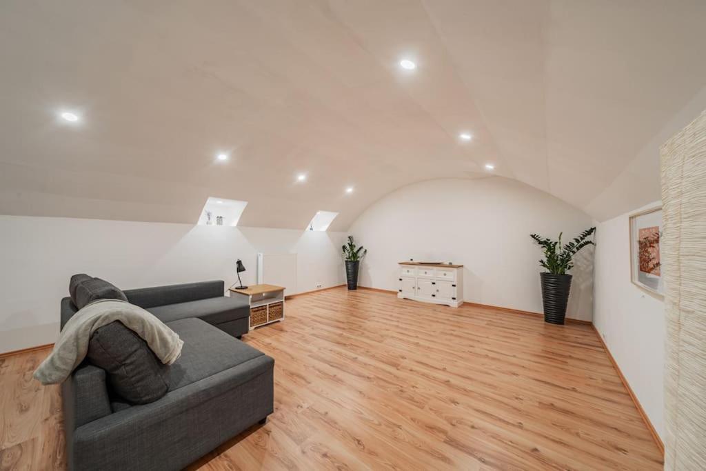 Апартаменты 117 M² Near Nussdorferstrasse Вена Экстерьер фото